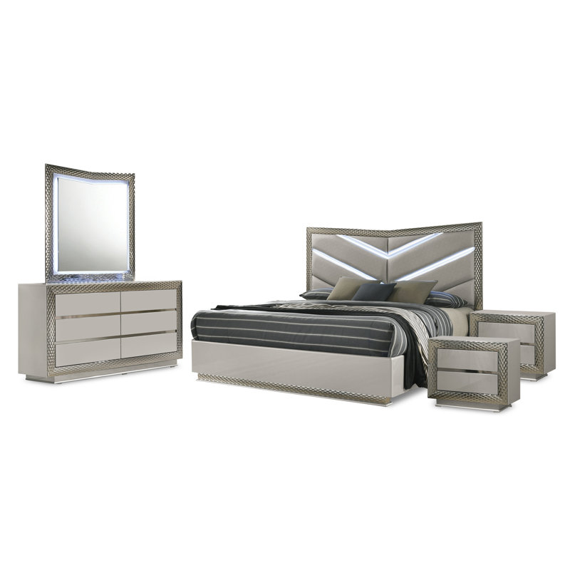 Metropolitan 5-Piece Bedroom Set