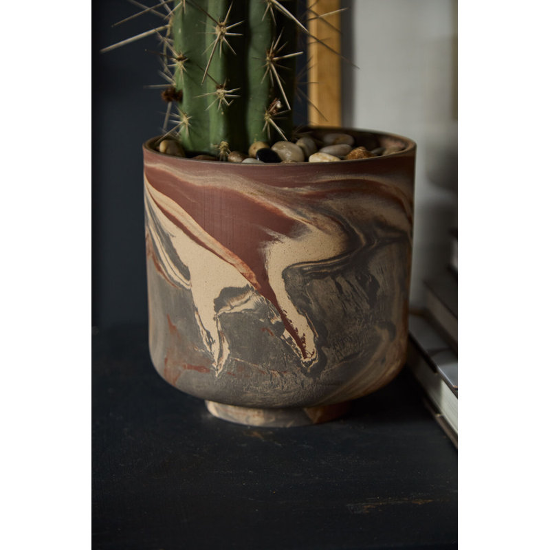 Wilburg Pot, 4.25" H x 4" W x 4" D