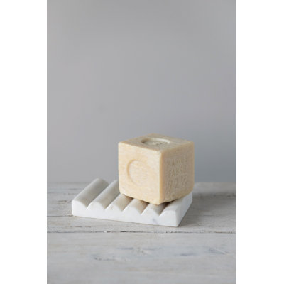 Aquera Carved Marble Soap Dish