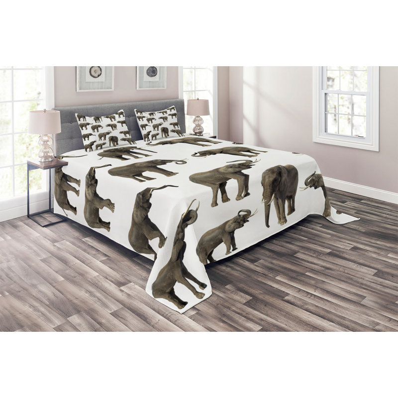 Elephant Rustic Coverlet, King Bedspread + 2 Shams