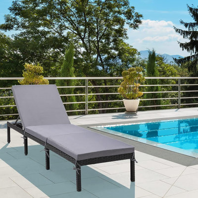 Raeshell 198cm Long Reclining Single Chaise