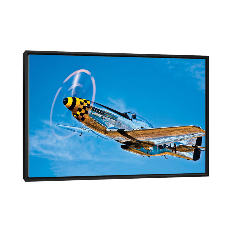 «A North American P-51D Mustang», reproduction de photo sur toile, H 18 po x l 26 po x P 1,5 po, Toile encadrée noire