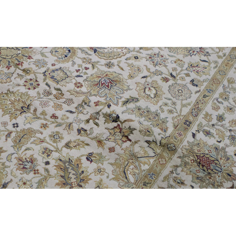 Tapis ivoire et vert noué à la main de haute qualité