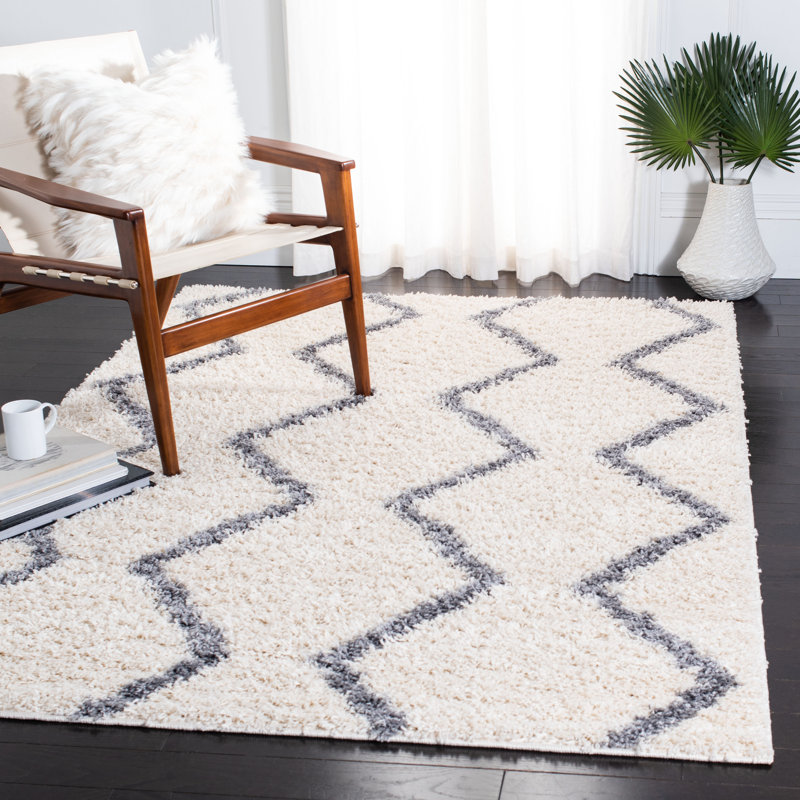 Tapis ivoire à motif géométrique, Rectangle 3 pi 11 po x 6 pi