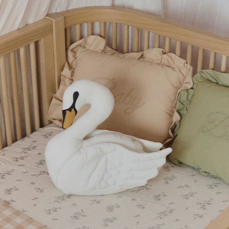 Cushion Swan