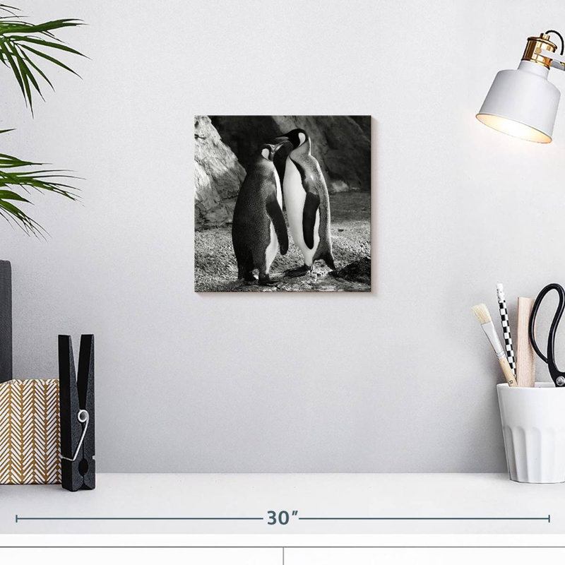Crowle Penguin Kiss, H 10 po x l 10 po
