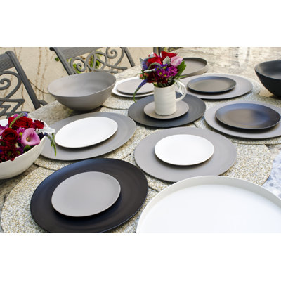 Jodarius Stoneware Charger