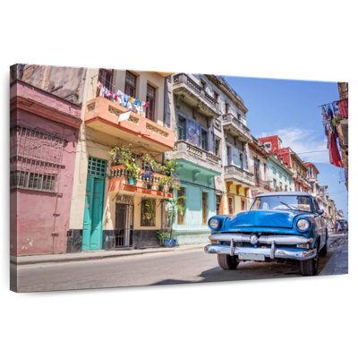 Voiture cubaine rétro Mehar