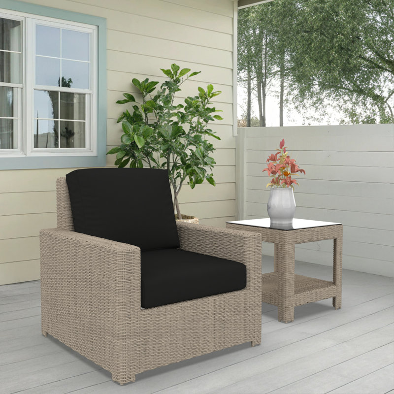 Chaise d'extérieur Henri avec coussins Sunbrella, Tissu noir Sunbrella