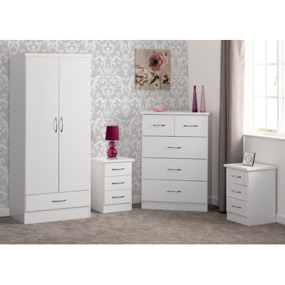 Cascio 4 Piece Bedroom Set