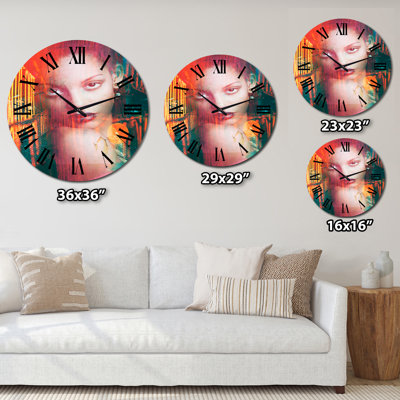 Portrait d'une jeune femme noire africaine - Horloge murale contemporaine