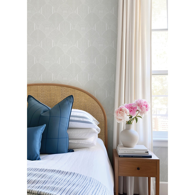Meyberg Silver Geometric Wallpaper, White