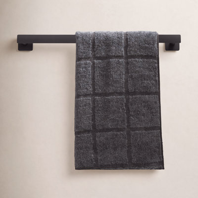Blaze 19" Towel Bar