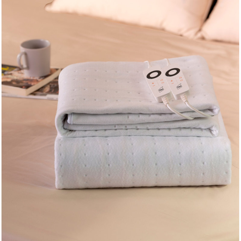 Aamora Heated Throw Blanket, W152 x L160cm