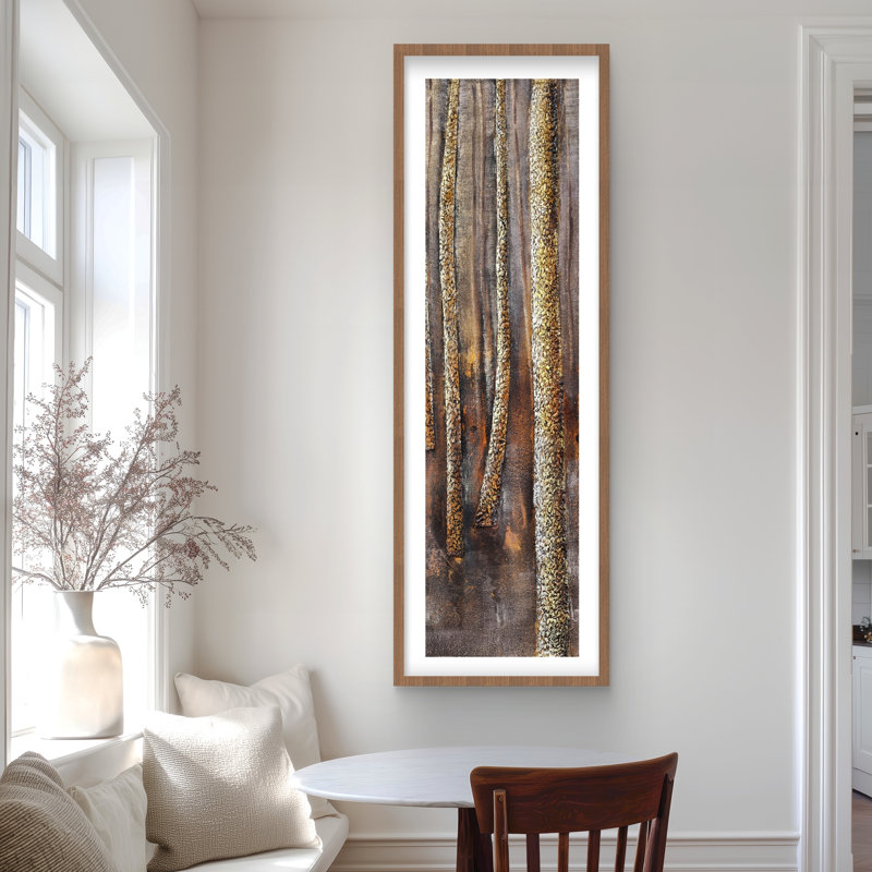 The Dark Forest - Brown Living, Brun, H 60 po x l 20 po