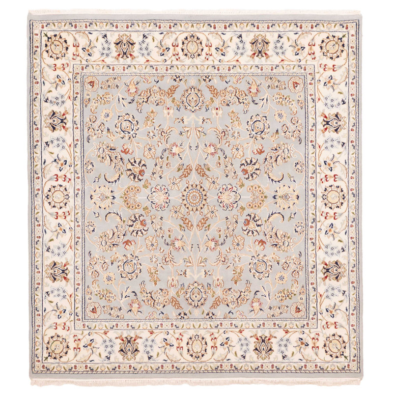 Tapis gris Nain 5 pi 9 po x 6 pi 1 po