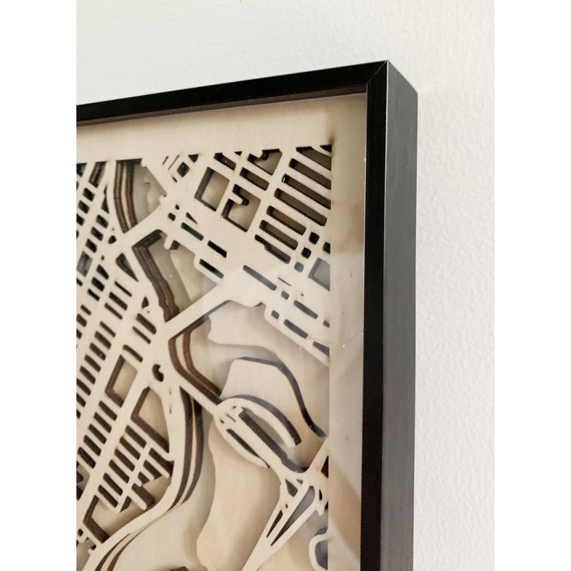 Carte en bois découpé au laser 3D New York City dans un cadre en métal