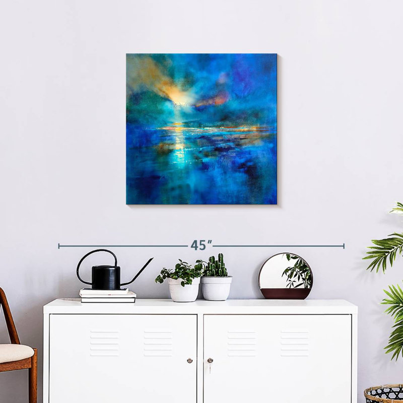 Avery The Iceland, 24" H x 24" W