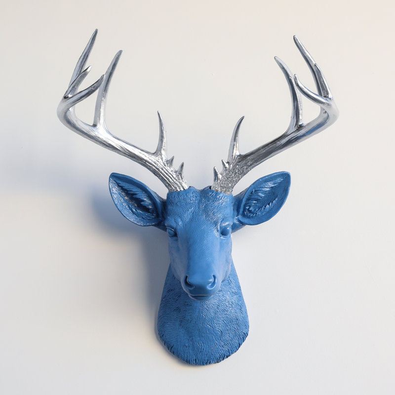 Grande décoration murale fausse tête de cerf naturalisée, Cornflower/Silver