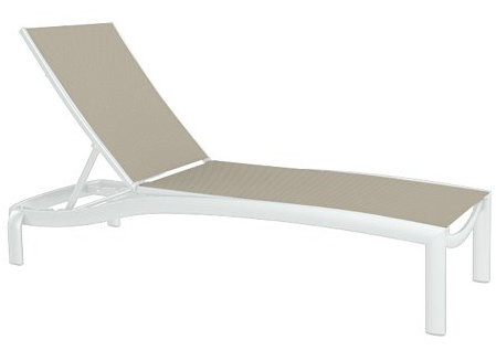 Kor Outdoor Chaise Lounge, Sparkling Water, Snow