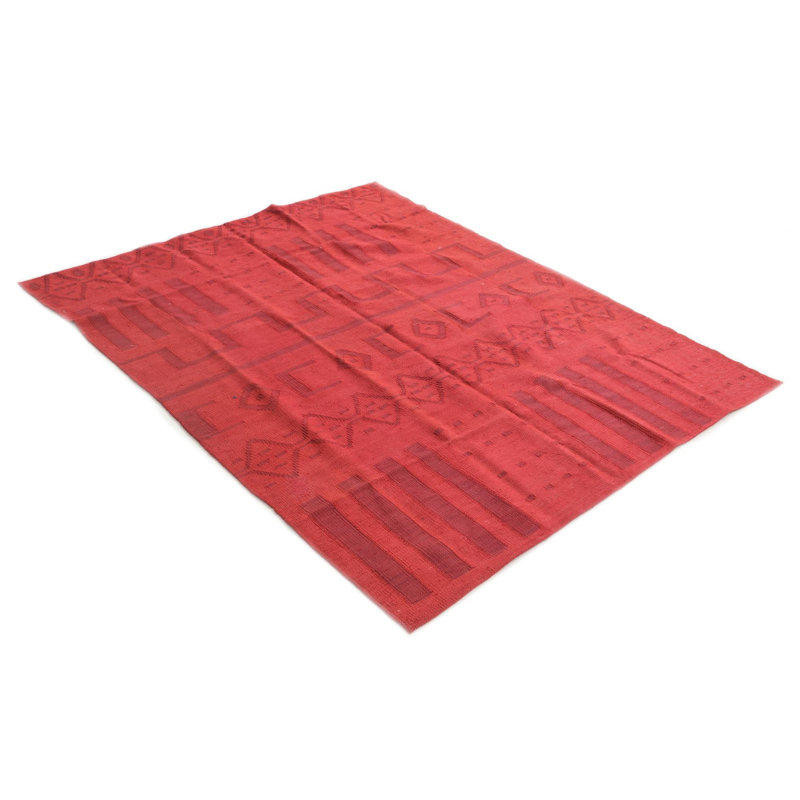 Tapis rouge 4 x 6 Petrella