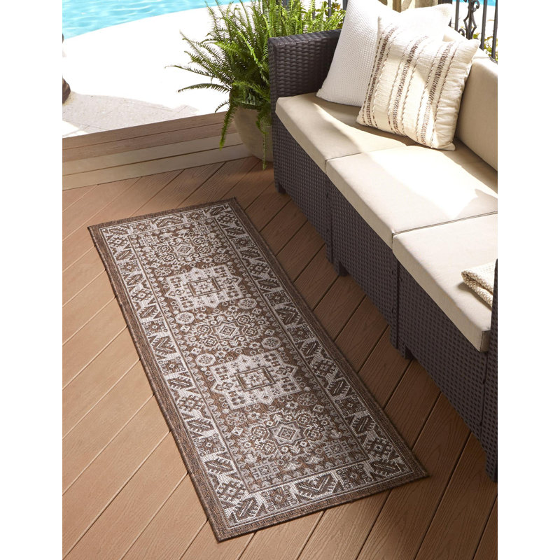 Tapis d'intérieur / extérieur brun Danera, Tapis de couloir 2 pi x 7 pi 10 po