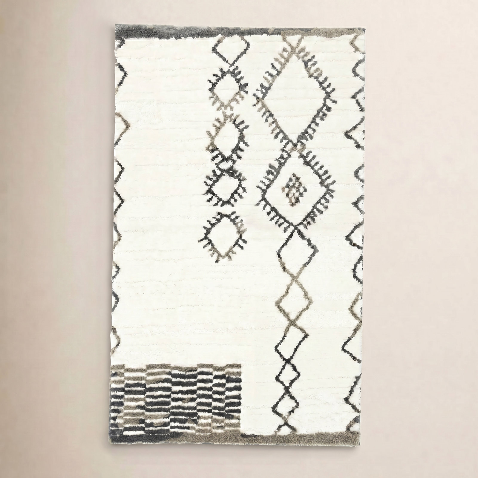 Kaylee Bath Rug, 21" W x 34" L