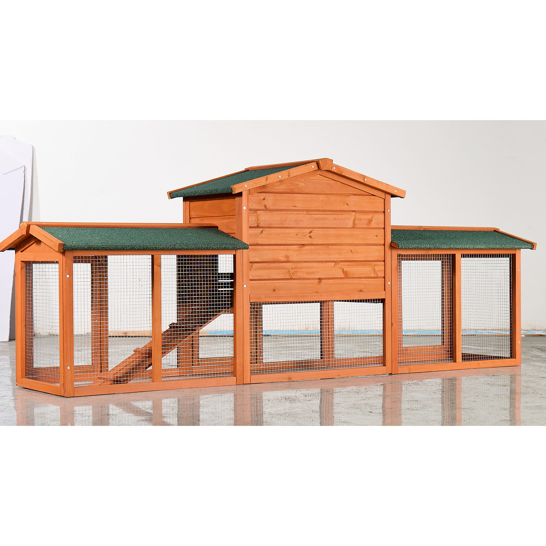 One Allium Way® Spacious Outdoor Rabbit In Classic Style, High ...