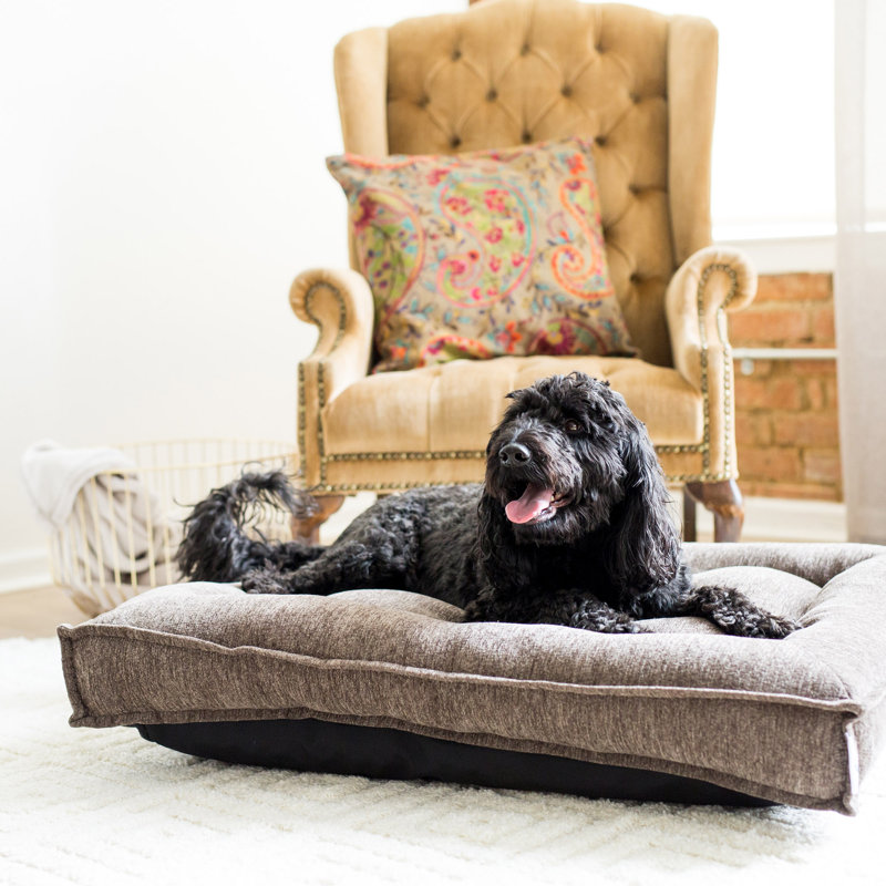 Baxter Flanged Bolster