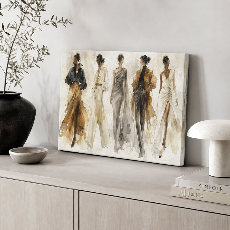 «Chic Neutral Runway Women», œuvre d'art moderne sur toile encadrée, impression sur toile, 32" H x 48" W x 1.5" D