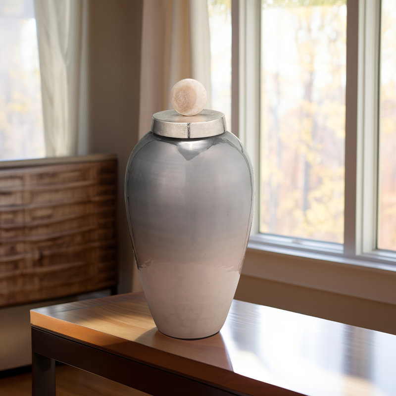 Vase en verre avec finition champagne rosé, fait de verre et de métal, finition dorée, H 21 po x l 10 po x P 10 po