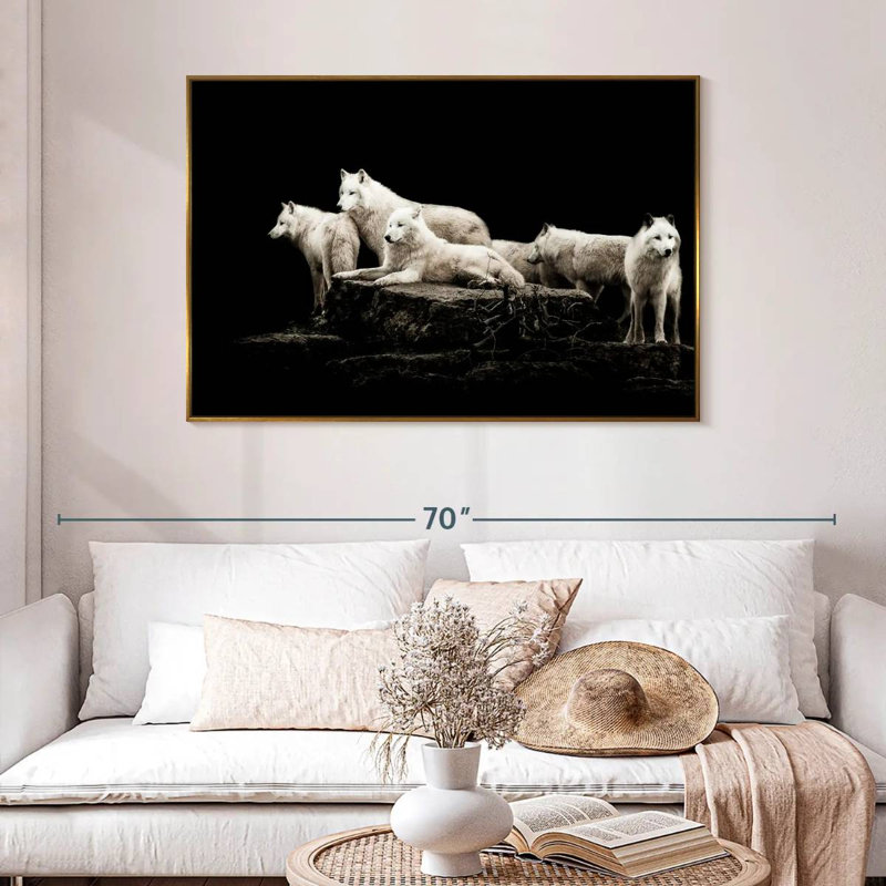 Loups blancs, 46 po x 31 po, Cadre flottant doré