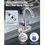 Robinet de cuisine de bar en acier inoxydable à poignée simple avec bec pivotant et plaque de pont-105268415