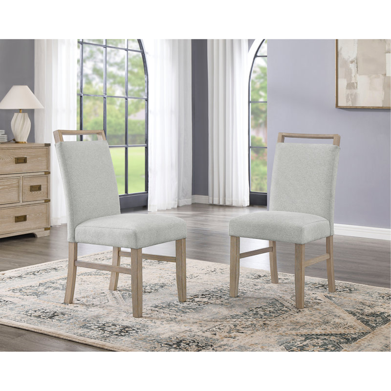 Ensemble de 2 chaises d'appoint Tabitha avec finition en chêne clair et tissu gris clair