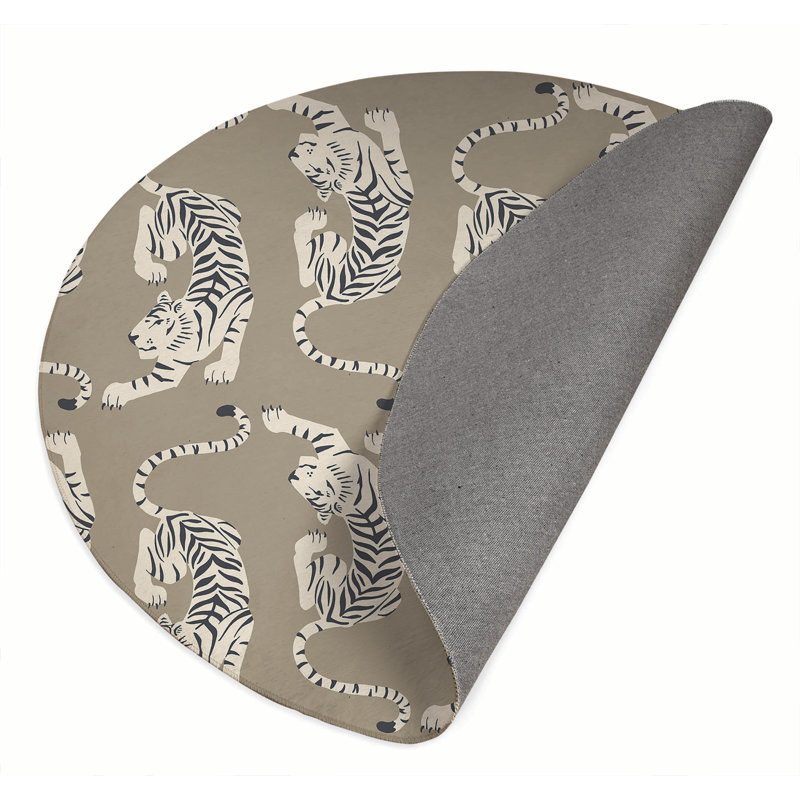 Hey Tiger Outdoor Rug, Round 5'