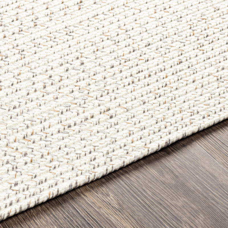 Tapis crème intérieur / extérieur Kayley, Ovale 5 pi x 7 pi 6 po