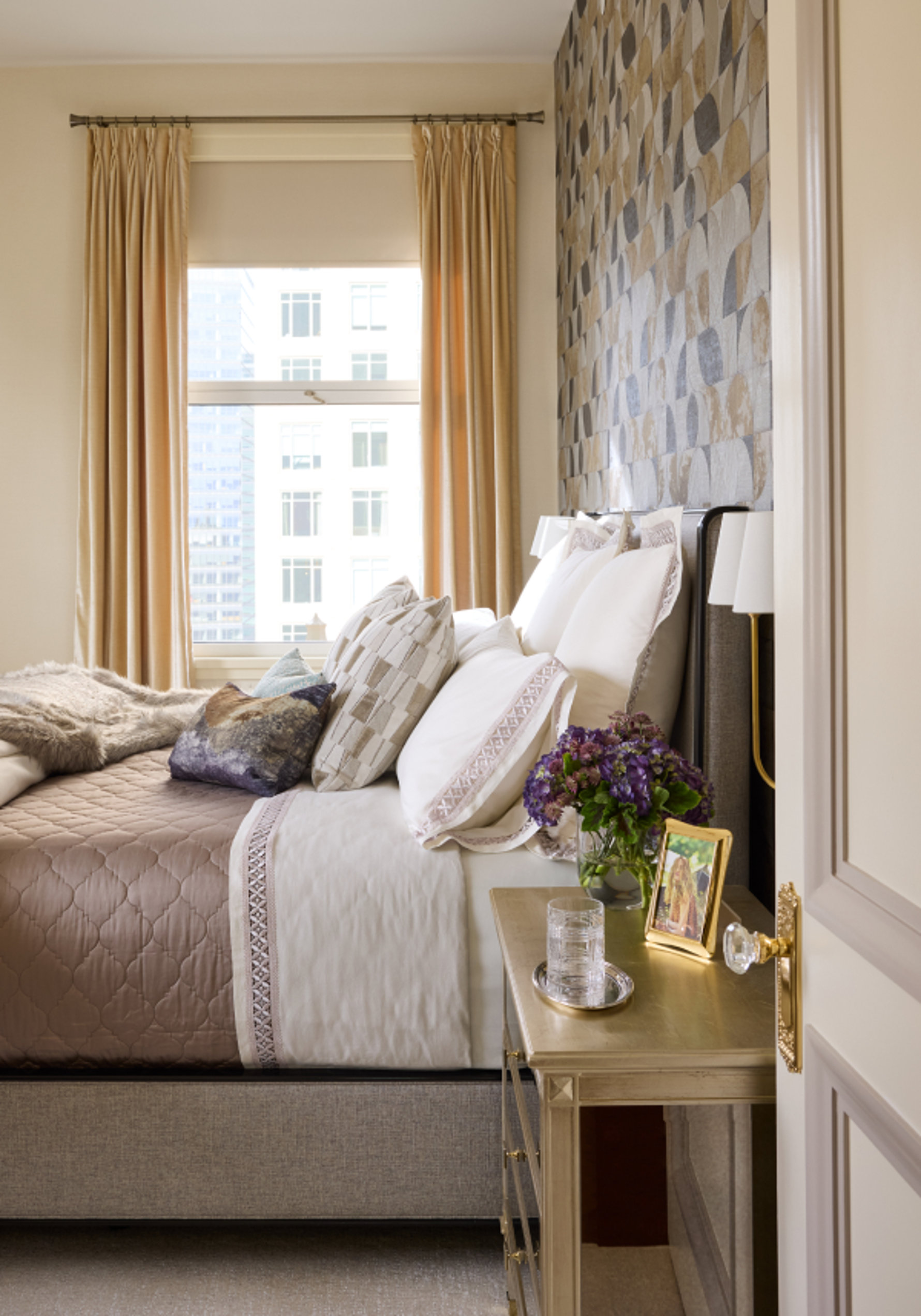 Theodore Alexander Keno Bros Bed