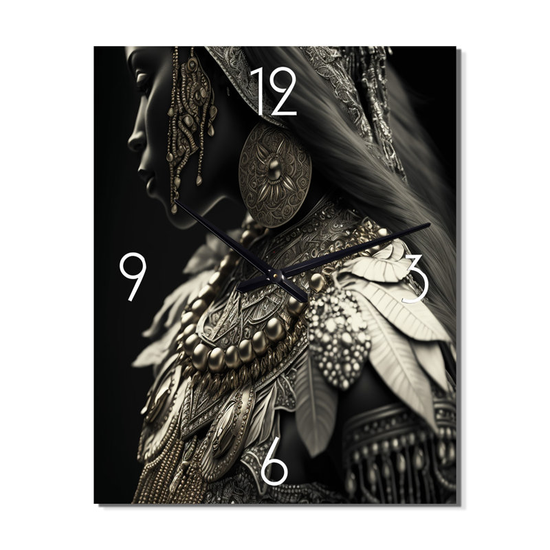 Horloge murale jeune femme avec accessoires bohémiens II, H 32 po x l 24 po x P 1 po