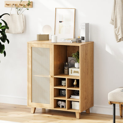 Armoire de bar à vin, buffet de 34 pouces pour la maison, grand espace de rangement pour 6 personnes, un espace fermé, deux tablettes ouvertes, porte à panneaux et armoire de décoration de salon convenable, rangement, espace