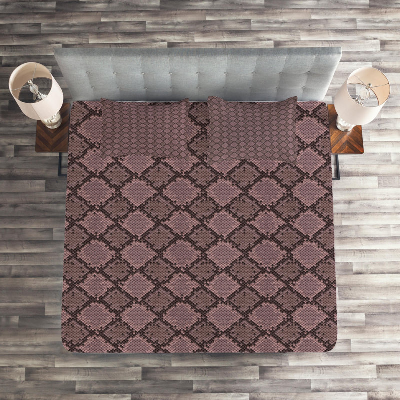 Modern & Contemporary Coverlet