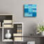  «Blue Jean Blues 2» par Alicia Longley, art mural en verre acrylique, 12 po x 12 po