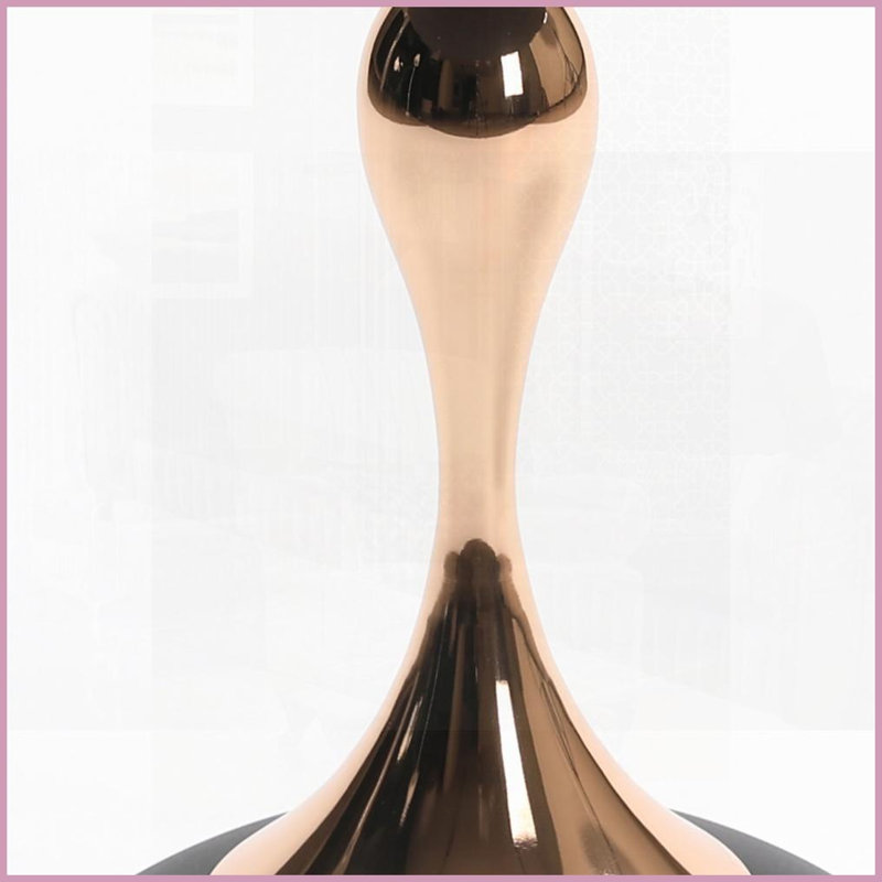 Table basse en métal Mermaid Tail pour petits espaces, Noir