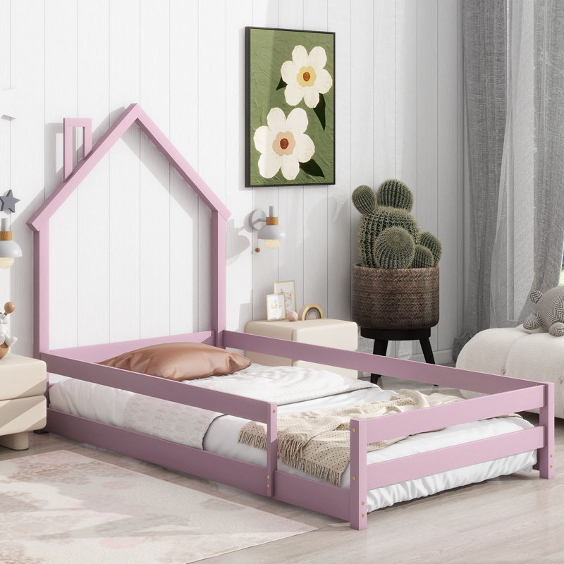 Lit plateforme en bois massif Bartolomeu, Rose