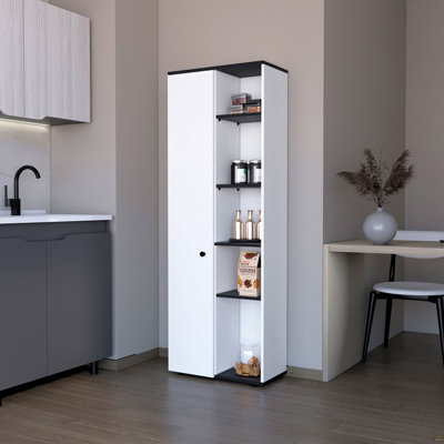 Kitchen Pantry Lane, Cuisine