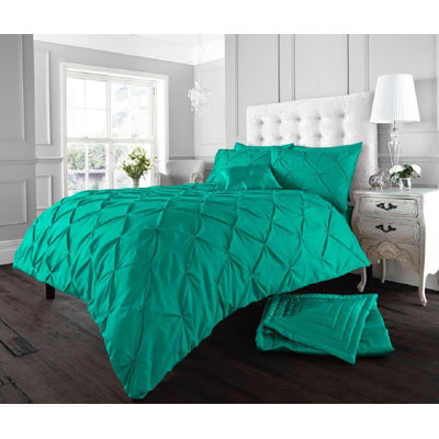 Premium Pintuck Polycotton Duvet Cover Set with Pillowcases Soft Breathable Easy Care Durable Bedding