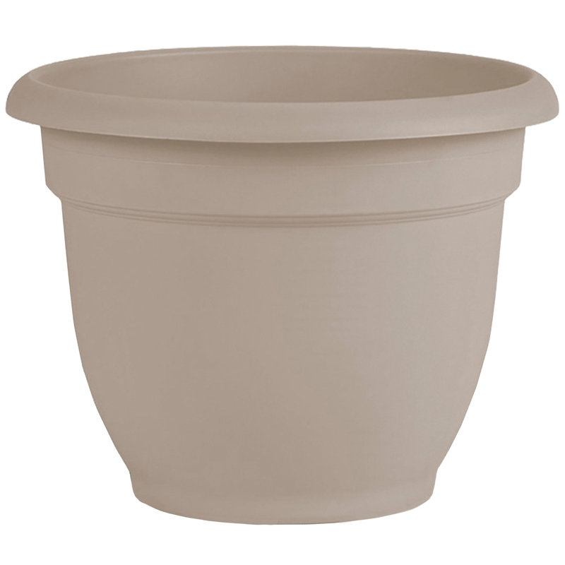 Pot à fleurs intérieur / extérieur Traditional, H 8,5 po x l 11 po x P 11 po, Rouge vif