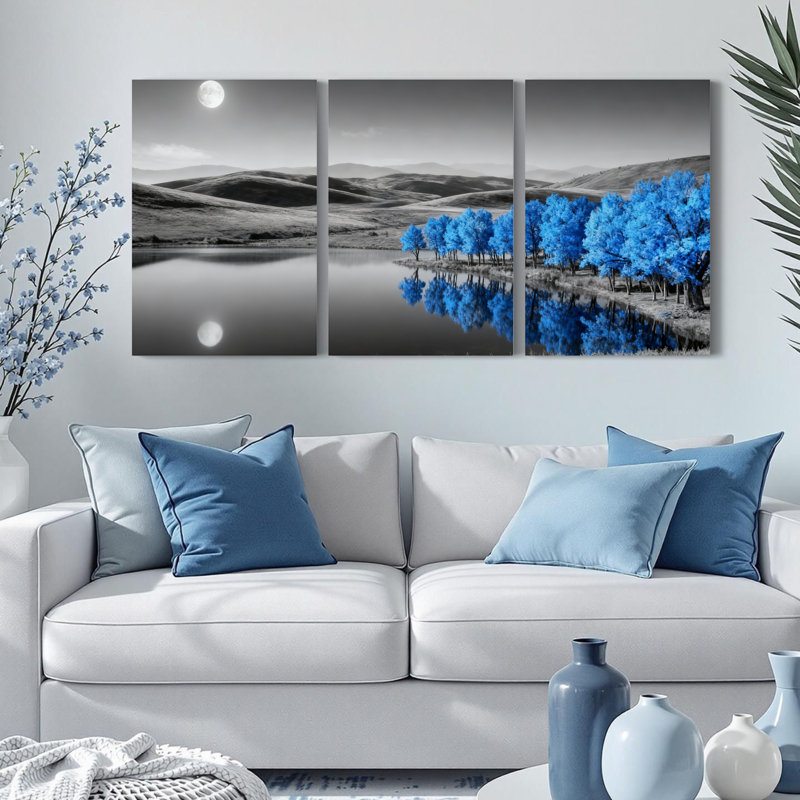 Ensemble de 3 toiles murales imprimées représentant un paysage en noir et blanc avec des arbres bleus, H 36 po x l 72 po