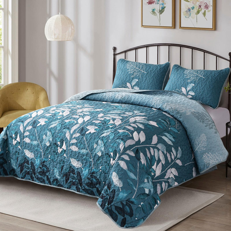 3 Pieces Soft Microfiber Lightweight Gradient Floral Quilt Set, Teal, King Quilt + 2 King Shams