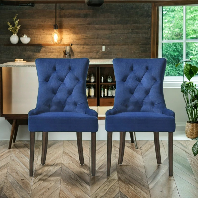 Ensemble de 2 chaises de salle à manger rembourrées avec dossier capitonné et garniture cloutée, Blue