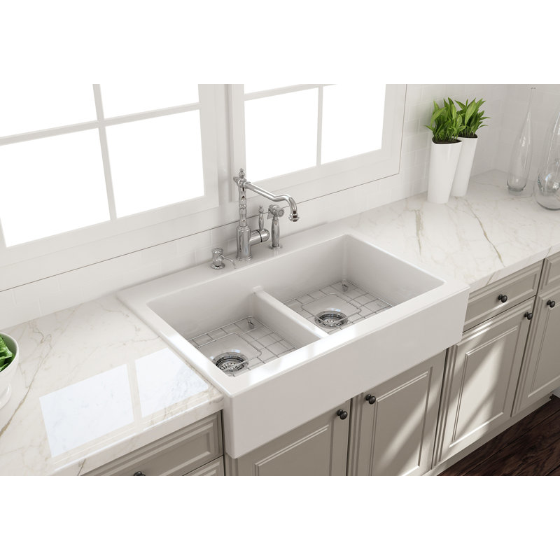 Nuova 34'' L Double Basin Kitchen Sink, White